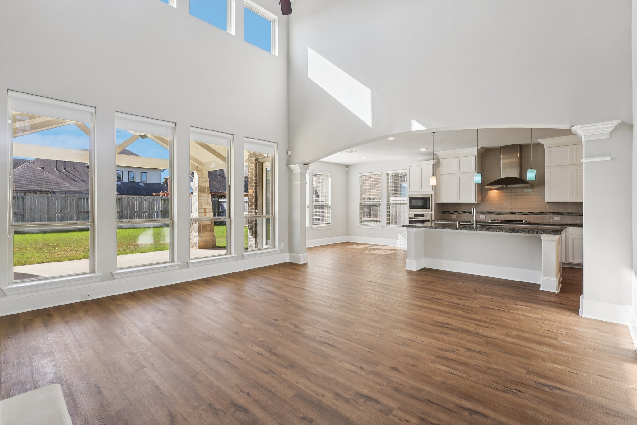 Aster Brook Dr-S1903-009.jpg