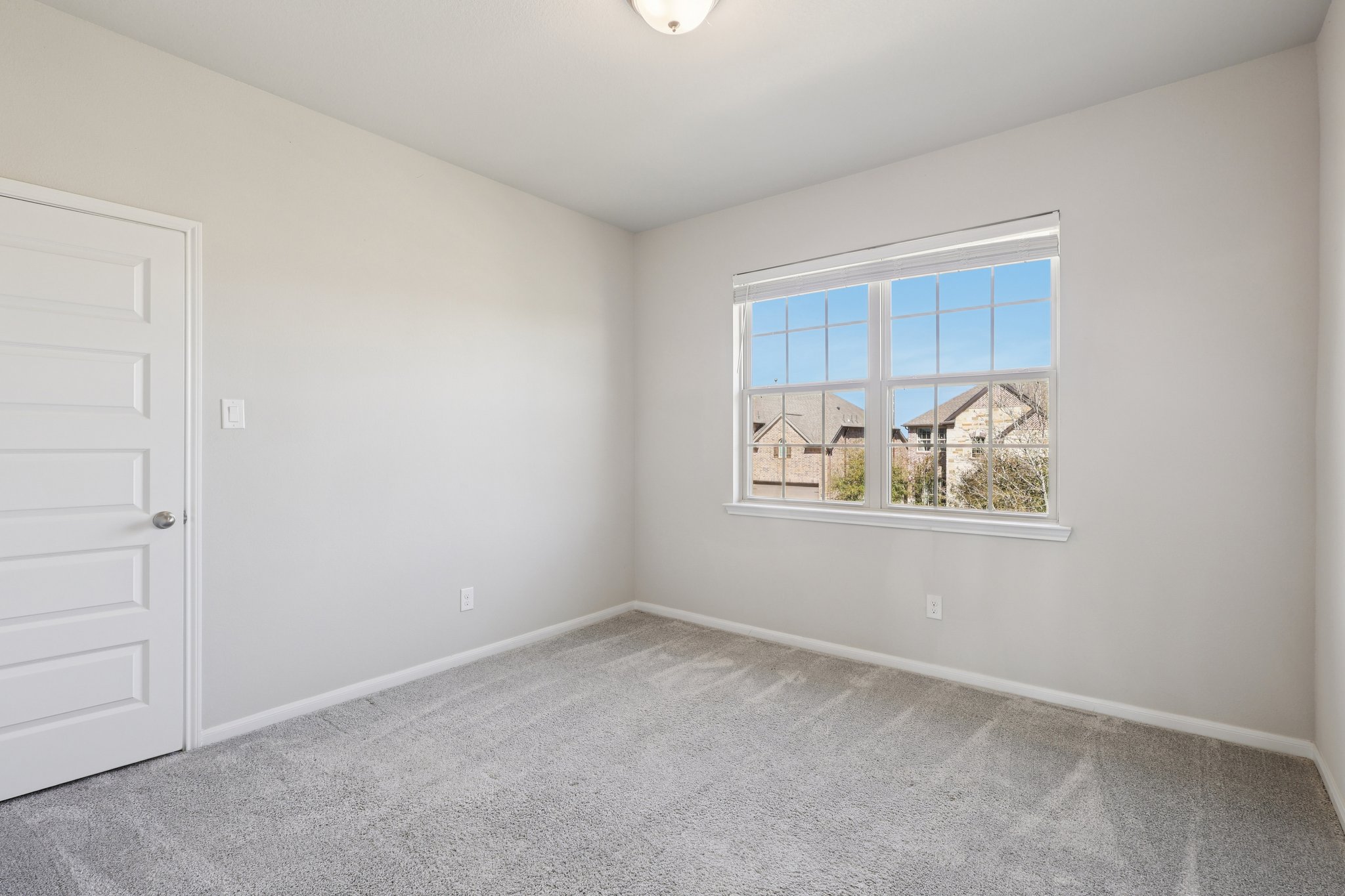 Aster Brook Dr-S1903-031.jpg