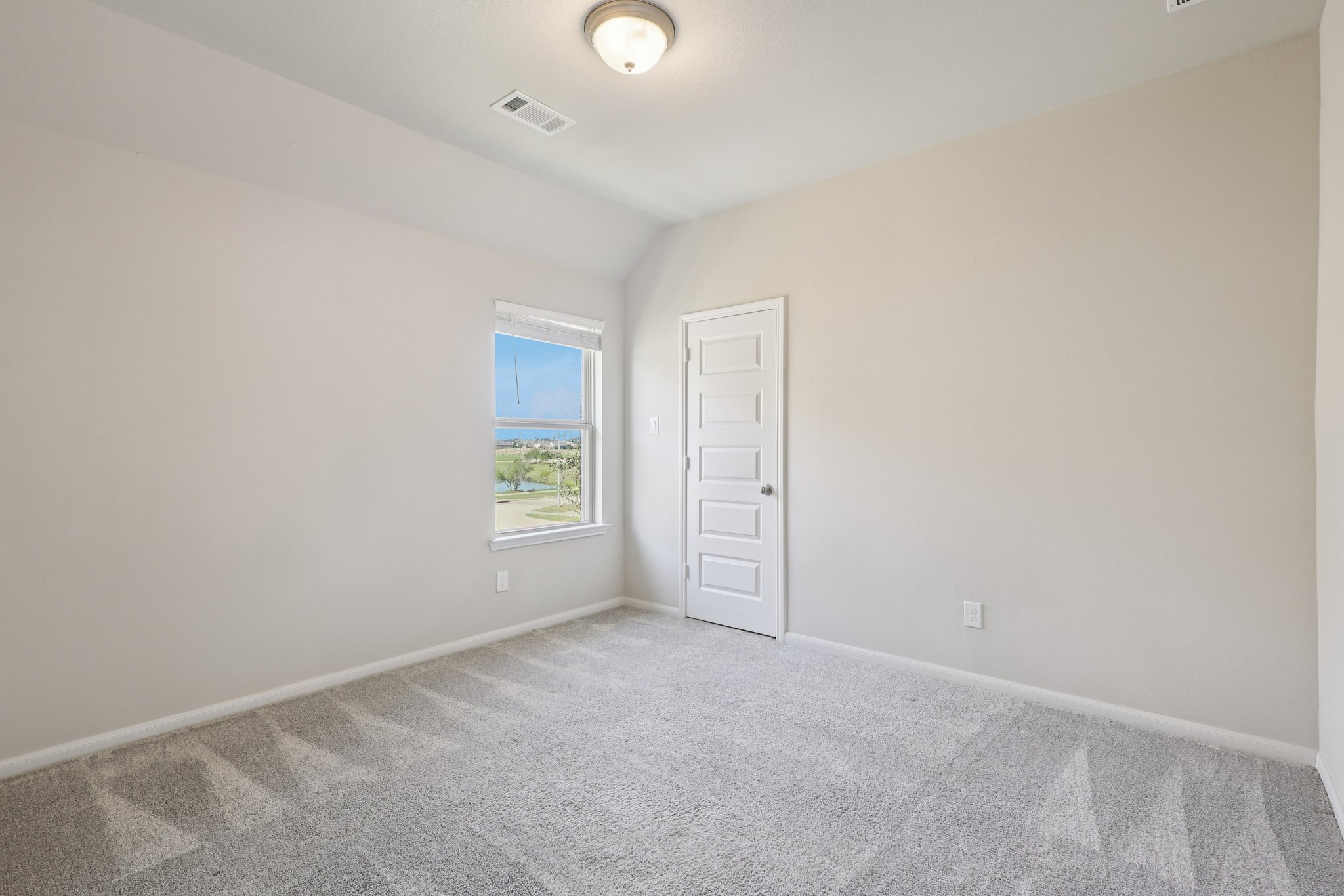 Aster Brook Dr-S1903-037.jpg