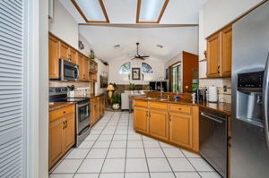Kitchen 1E-2