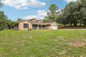 Buttercup Ln-S0508-003.jpg