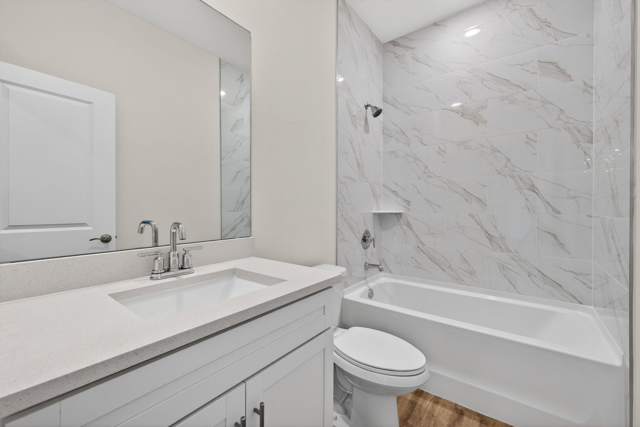 Guest Bathroom 2