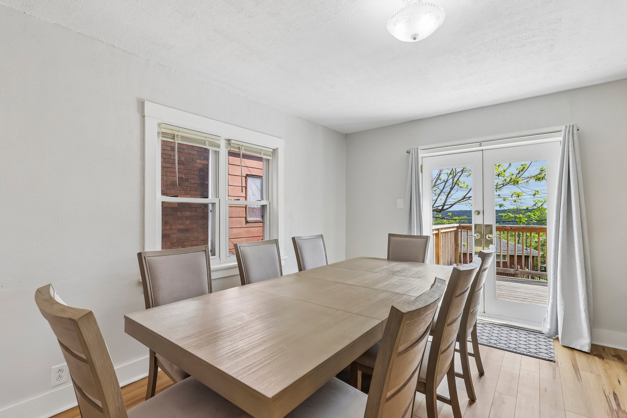 Beechwood Blvd-S2904-015.jpg