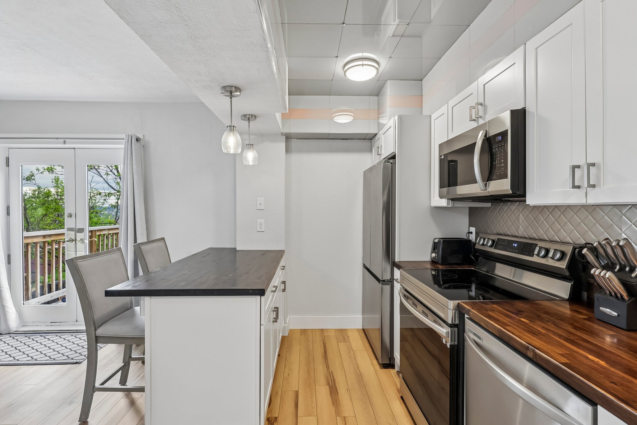 Beechwood Blvd-S2904-019.jpg