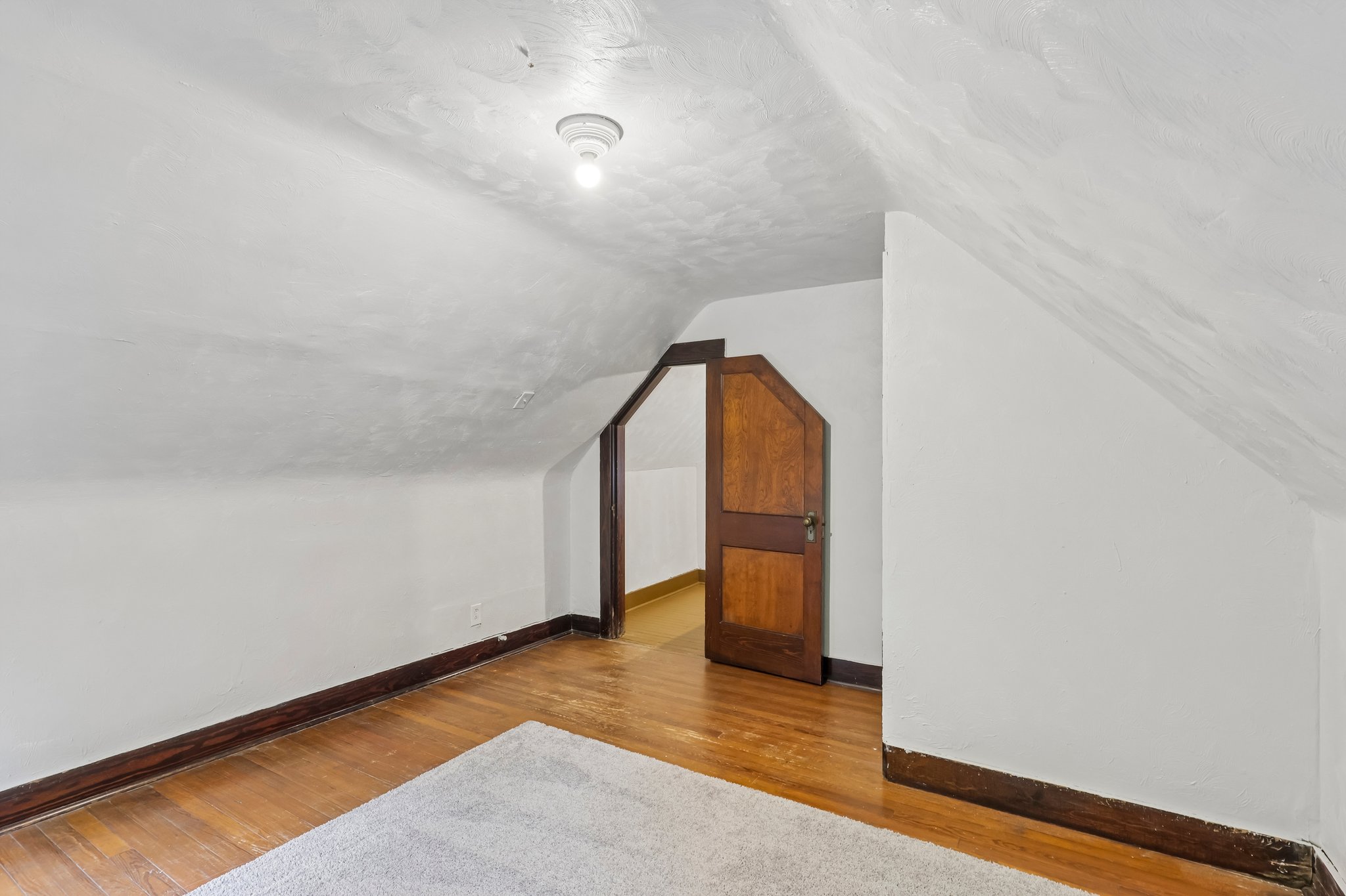 Beechwood Blvd-S2904-024.jpg