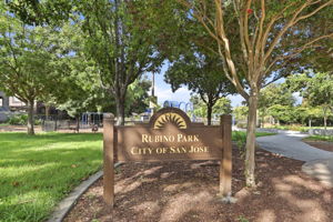045_F8_3075 Rubino Cir