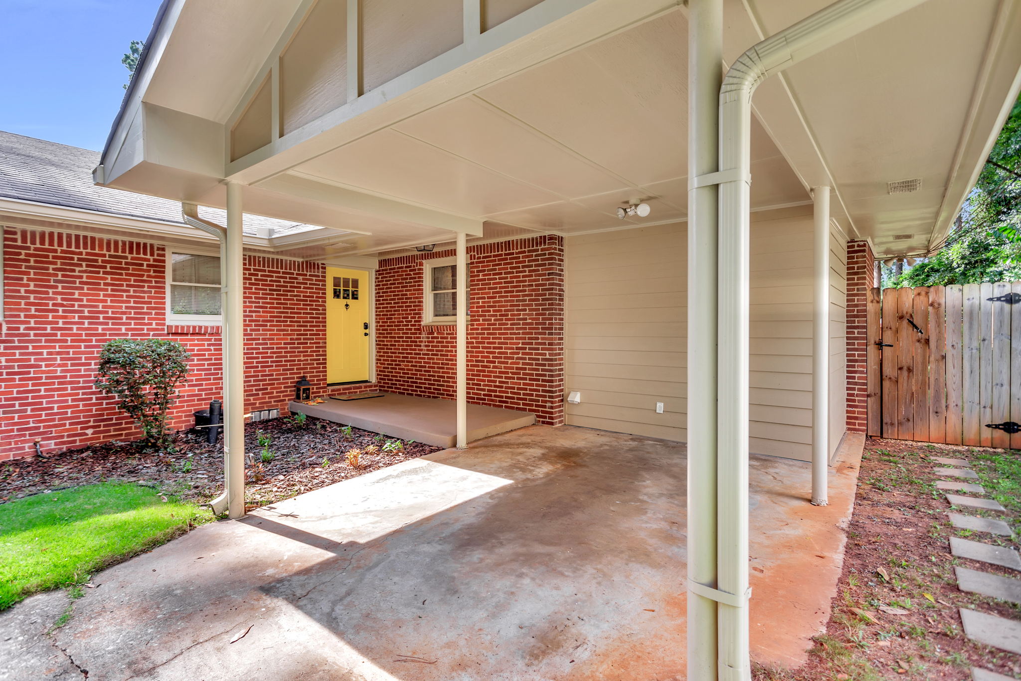 3076 Santa Monica Dr, Decatur, GA 30032, USA Photo 2