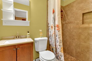 3076 Santa Monica Dr, Decatur, GA 30032, USA Photo 20