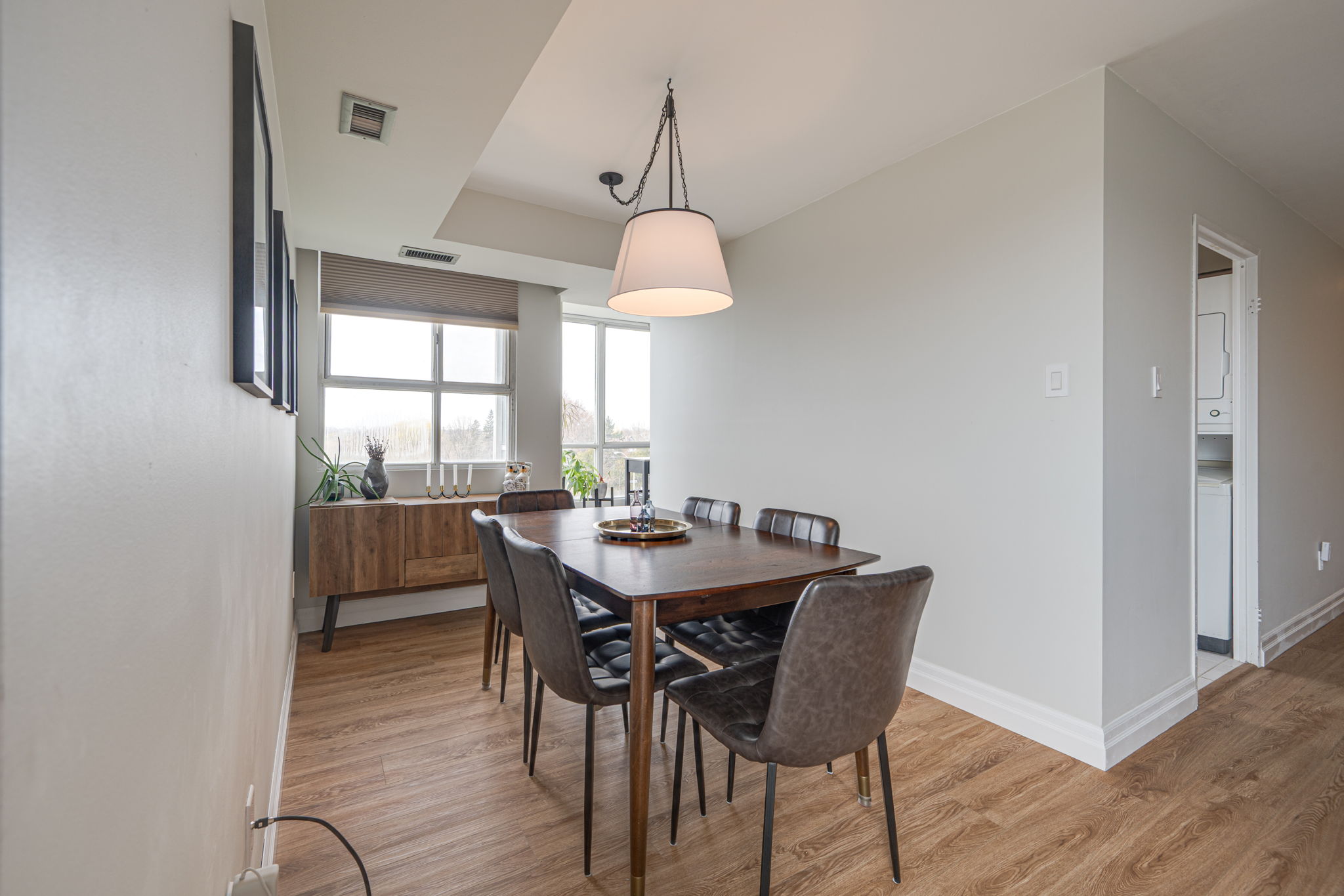 3077 Weston Rd Unit 609 Toronto, ON M9M 3A1