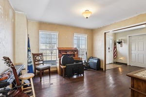 Buck Creek Rd-S2201-017.jpg