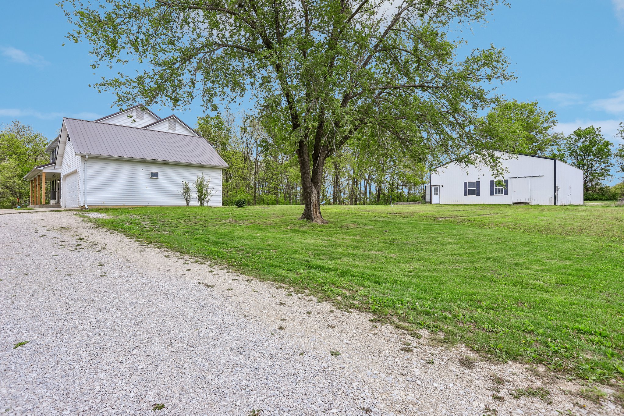 Buck Creek Rd-S2304-044.jpg