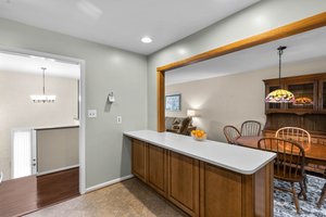 09. Kitchen.jpg