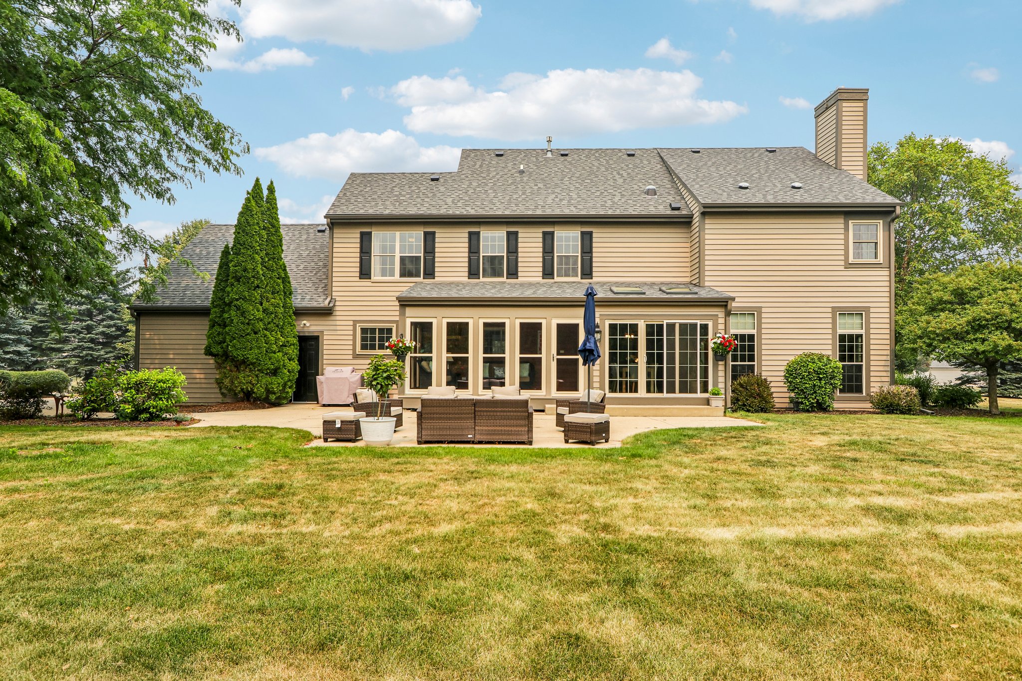 Copperfield Dr-S1707-064.jpg