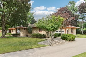 Donald Dr-S0508-002.jpg