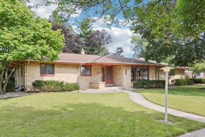 Donald Dr-S0508-009.jpg