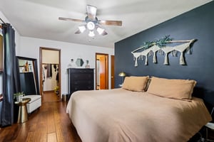 Donald Dr-S0508-034.jpg