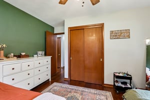 Donald Dr-S0508-042.jpg