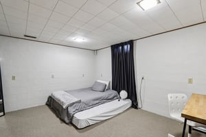 Donald Dr-S0508-047.jpg