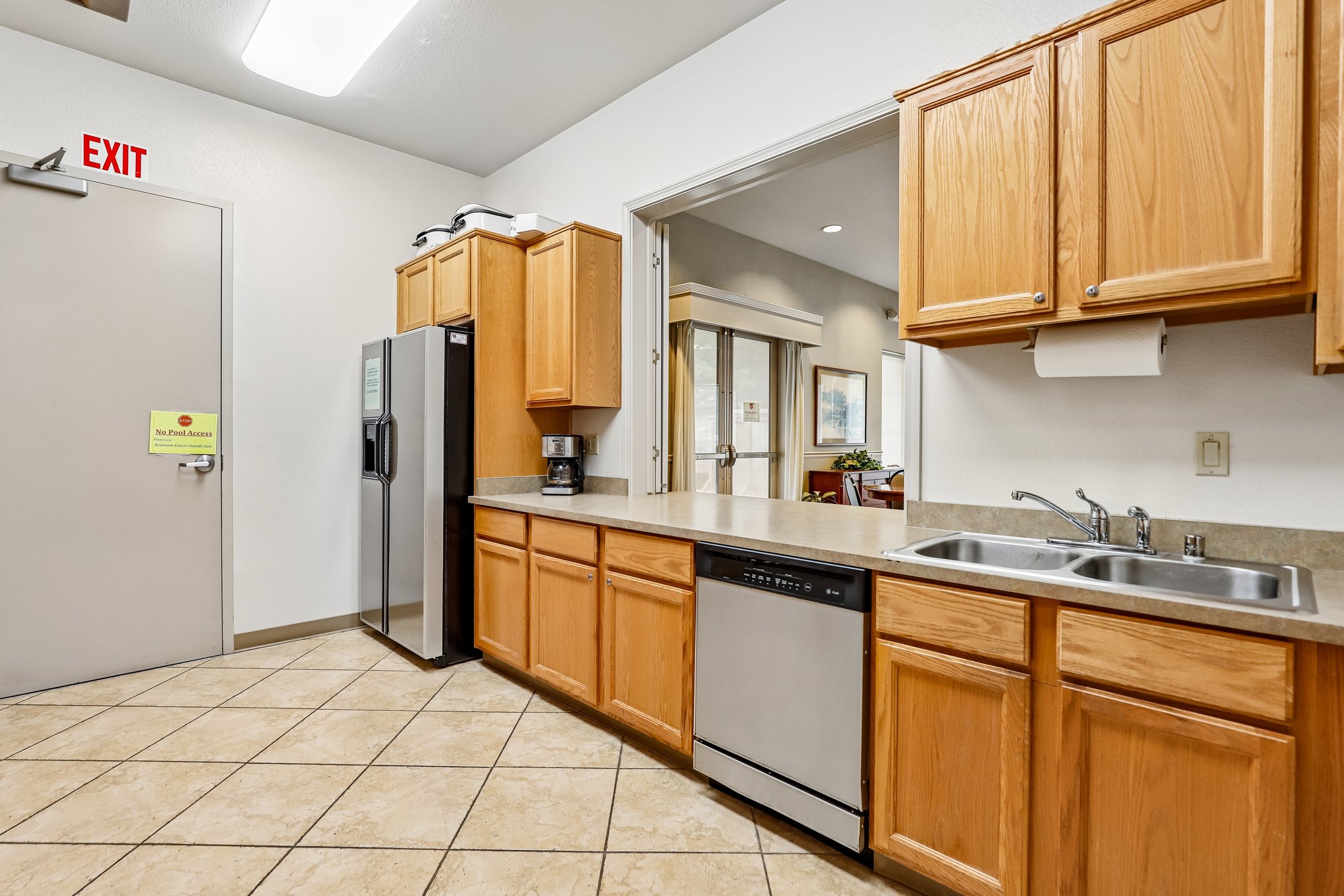 Fleming Dr-2207-904.jpg