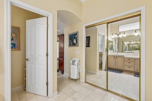Fleming Dr-S2207-029.jpg