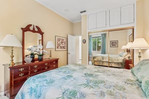 Fleming Dr-S2207-033.jpg