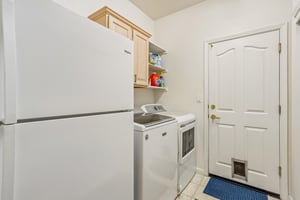 Fleming Dr-S2207-034.jpg