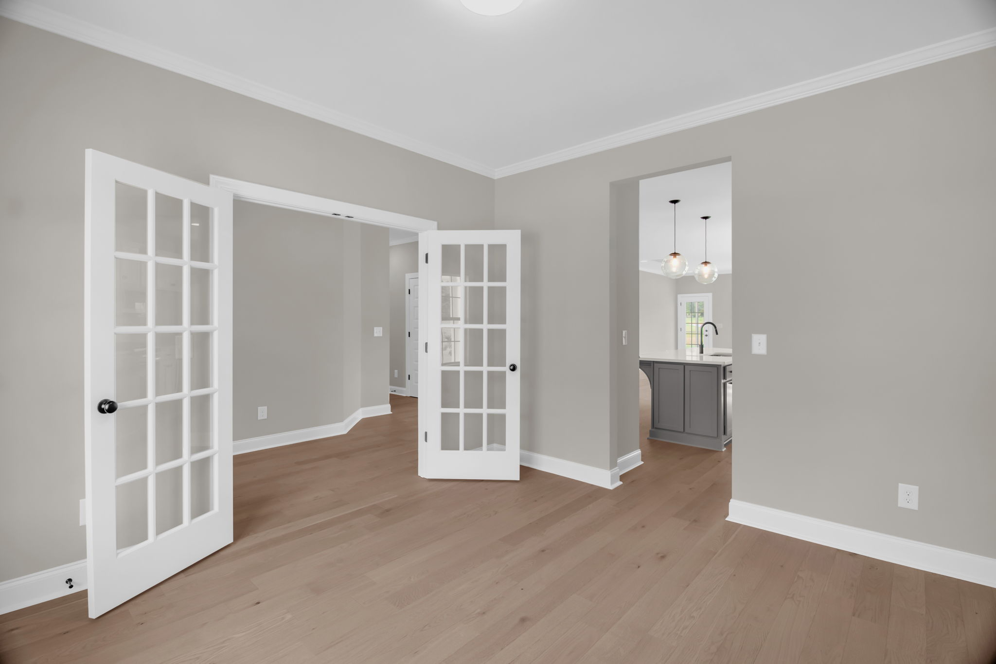 308 Grandworth Way-8