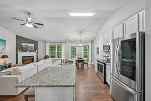 Katie Ln-S1006-019.jpg
