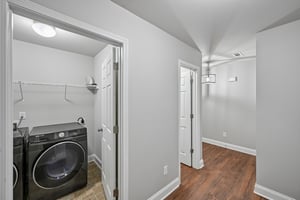Katie Ln-S1006-024.jpg