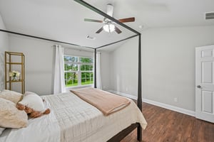 Katie Ln-S1006-033.jpg