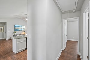 Katie Ln-S1006-042.jpg