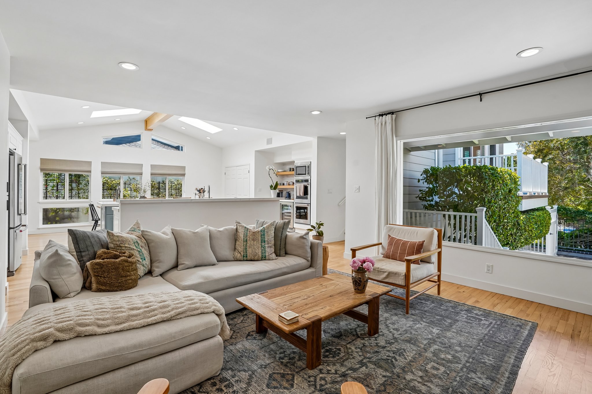 N Herrin St-S2905-006.jpg