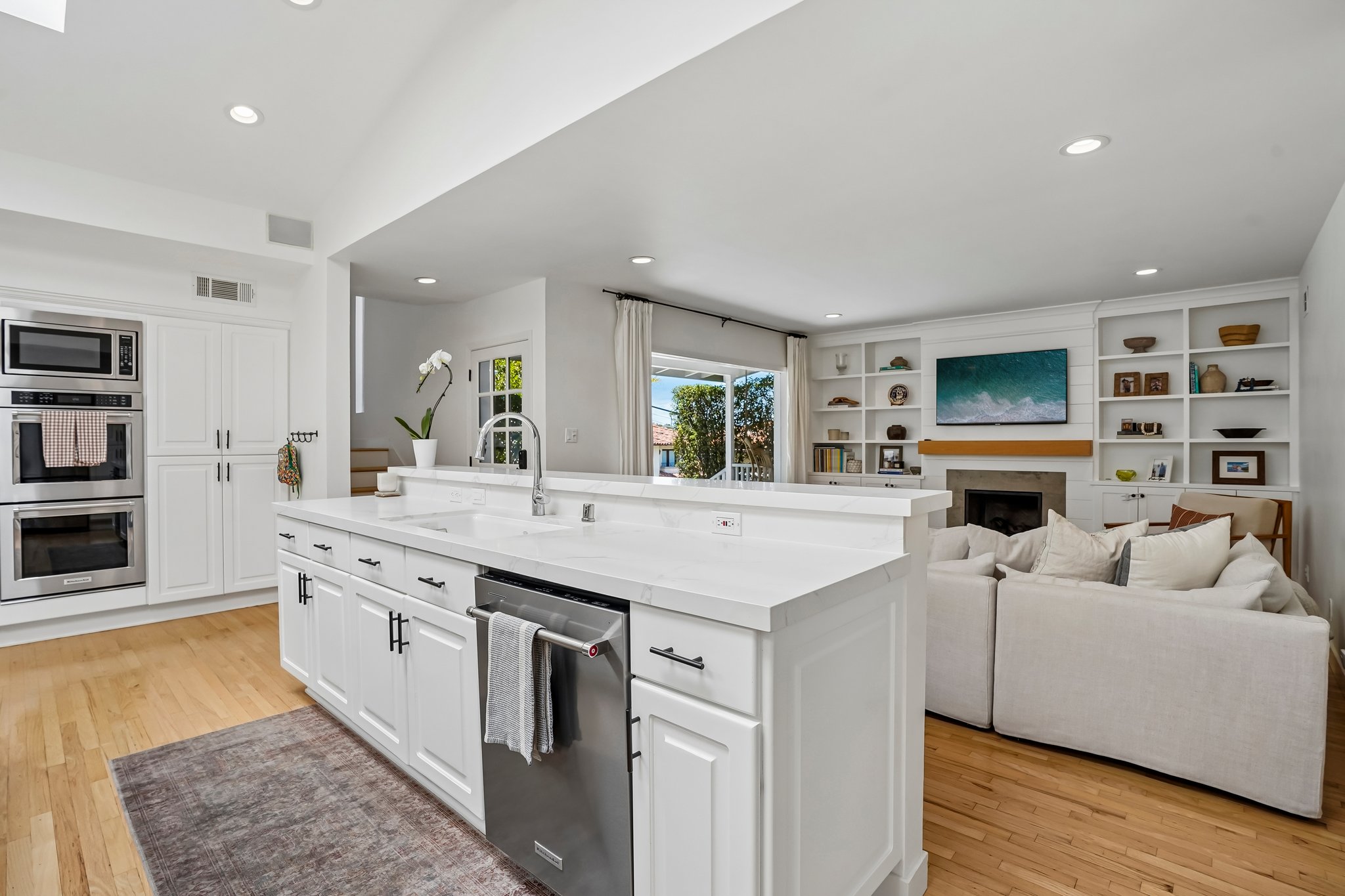 N Herrin St-S2905-026.jpg