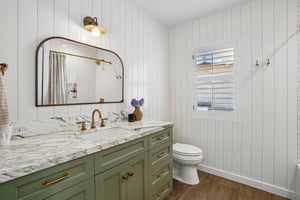 N Herrin St-S2905-034.jpg