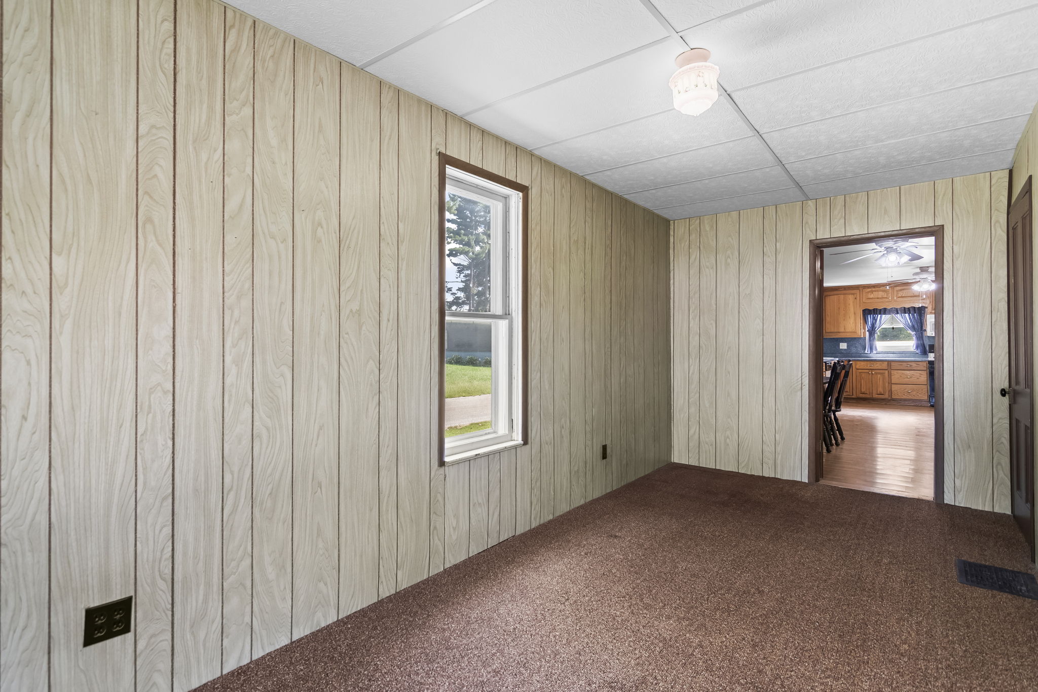 Bedroom/Office