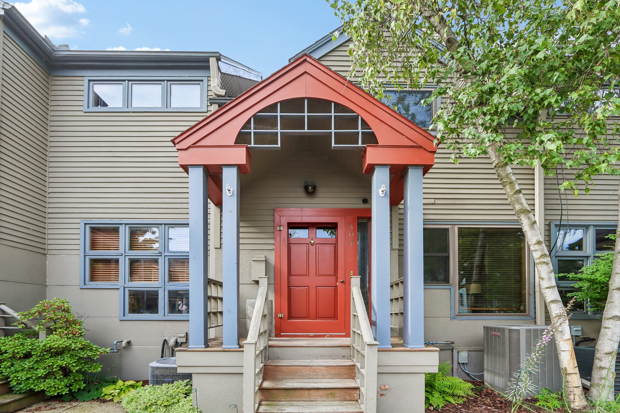 N Pinckney St-S1709-002.jpg