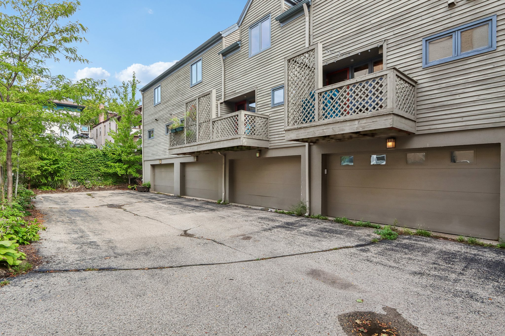 N Pinckney St-S1709-037.jpg