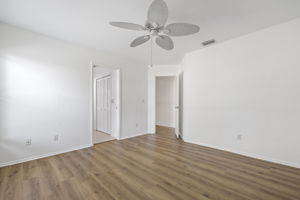Primary Bedroom (3)
