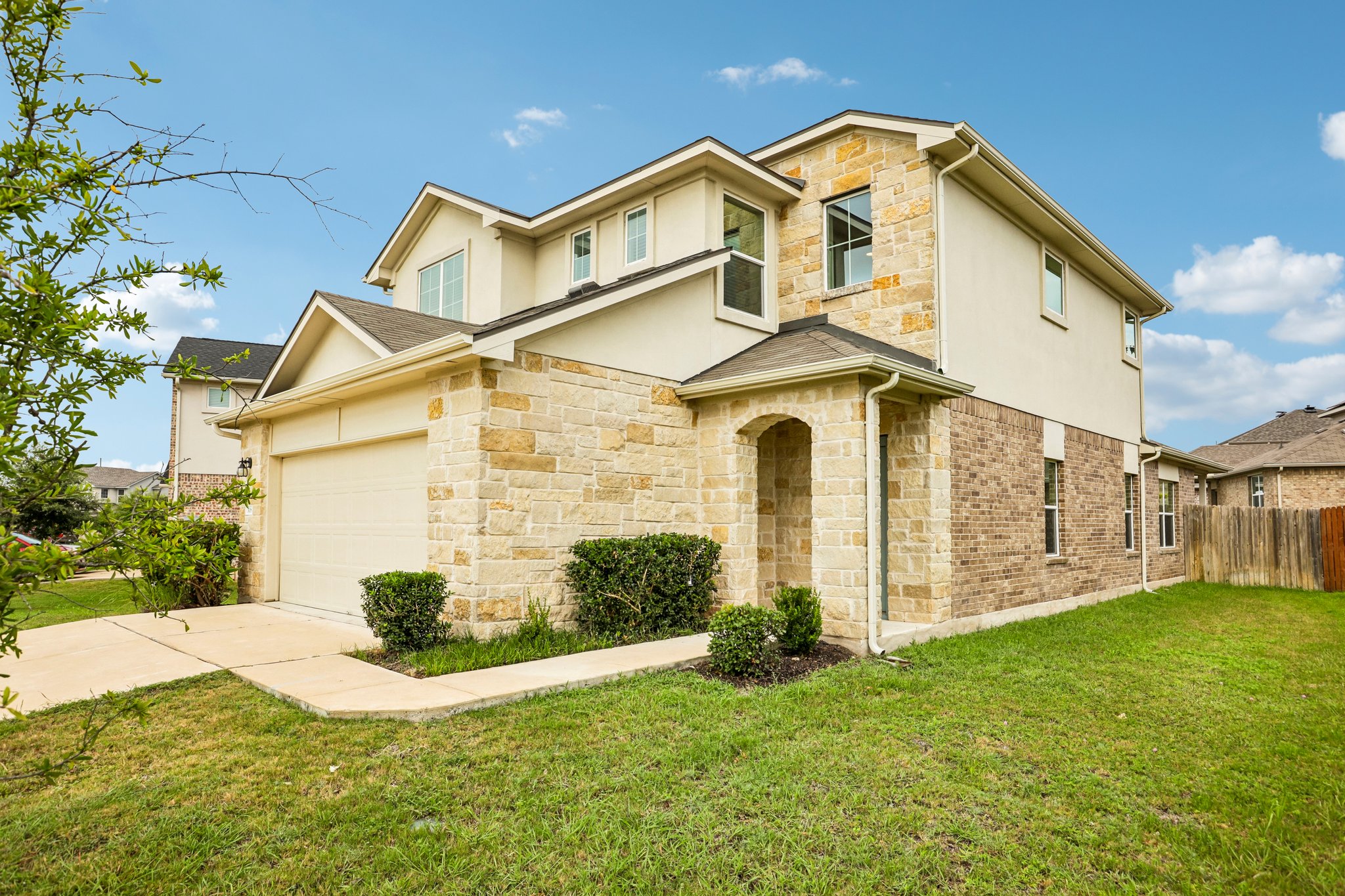 Otto Ave-S2507-004.jpg