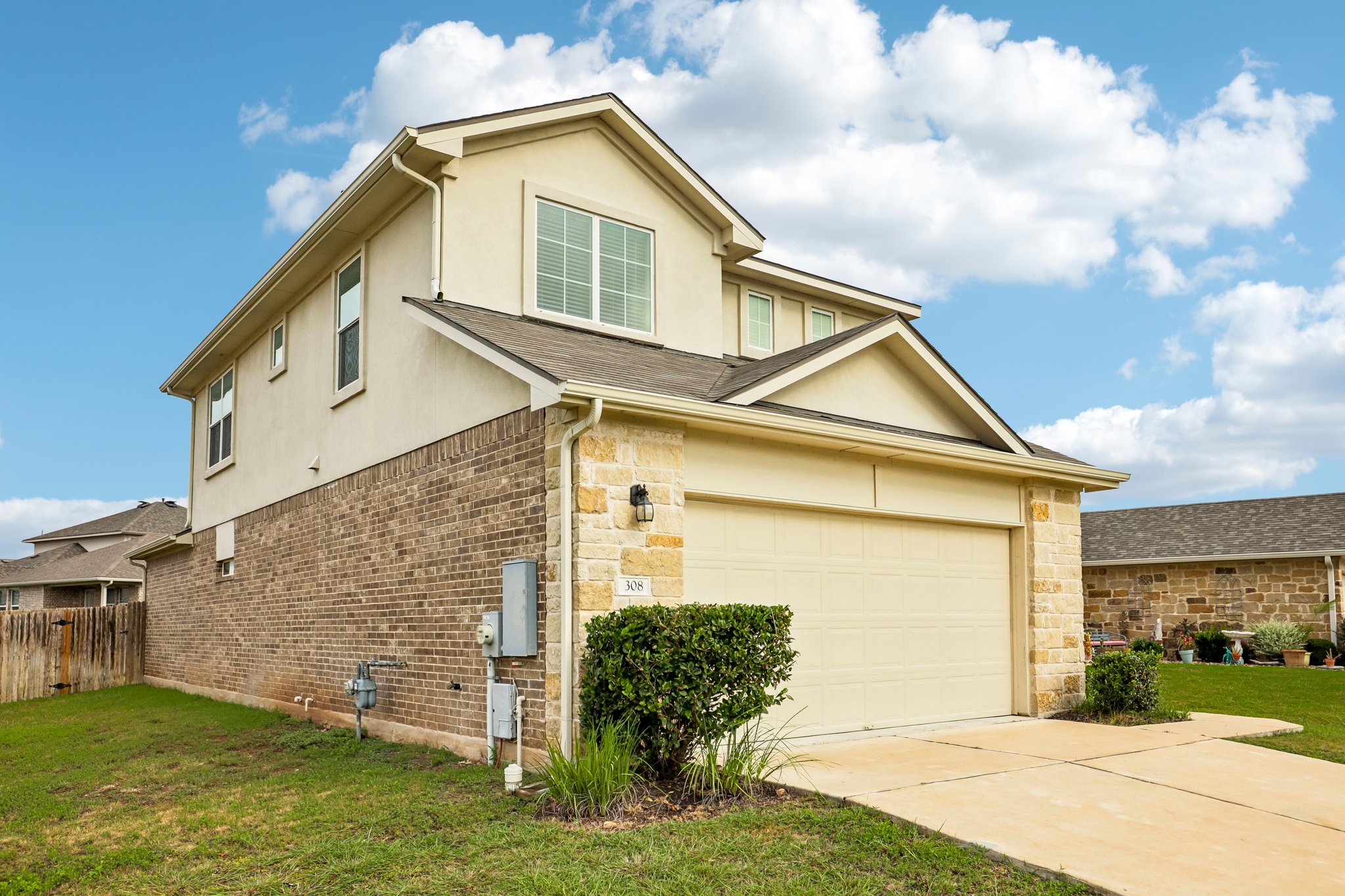 Otto Ave-S2507-007.jpg