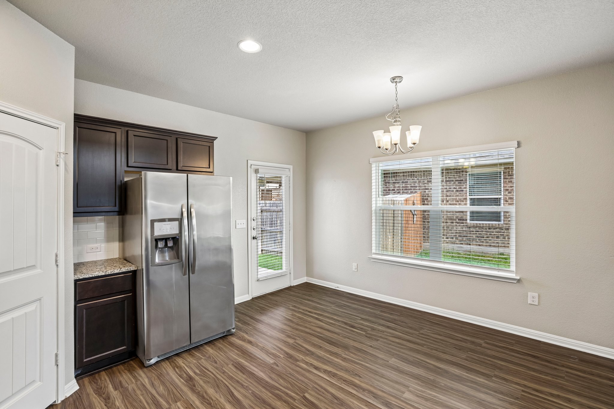 Otto Ave-S2507-018.jpg