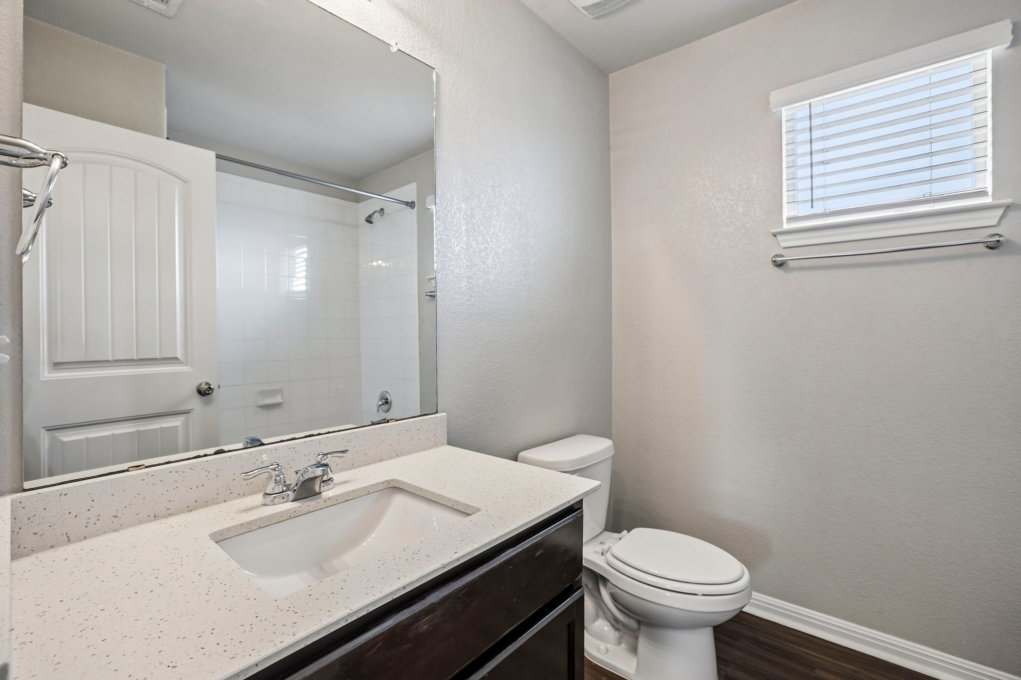 Otto Ave-S2507-033.jpg