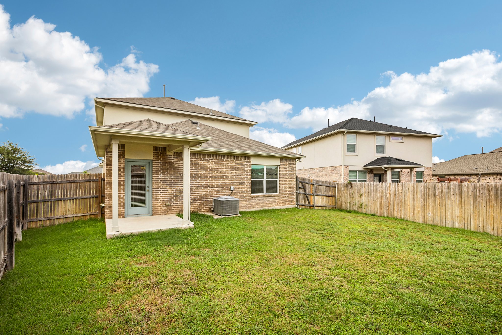 Otto Ave-S2507-044.jpg