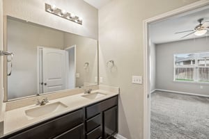 Otto Ave-S2507-027.jpg