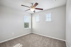 Otto Ave-S2507-035.jpg