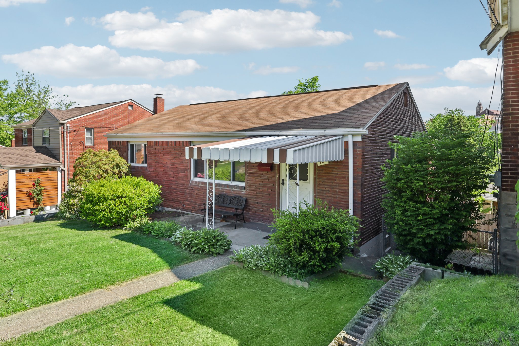 Parkfield St-002.jpg