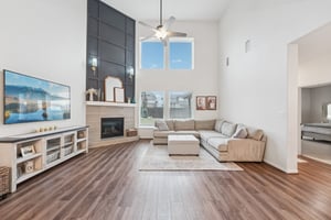 186110 - 308 Ravello St, Liberty Hill, TX 78642-S2401-012.jpg