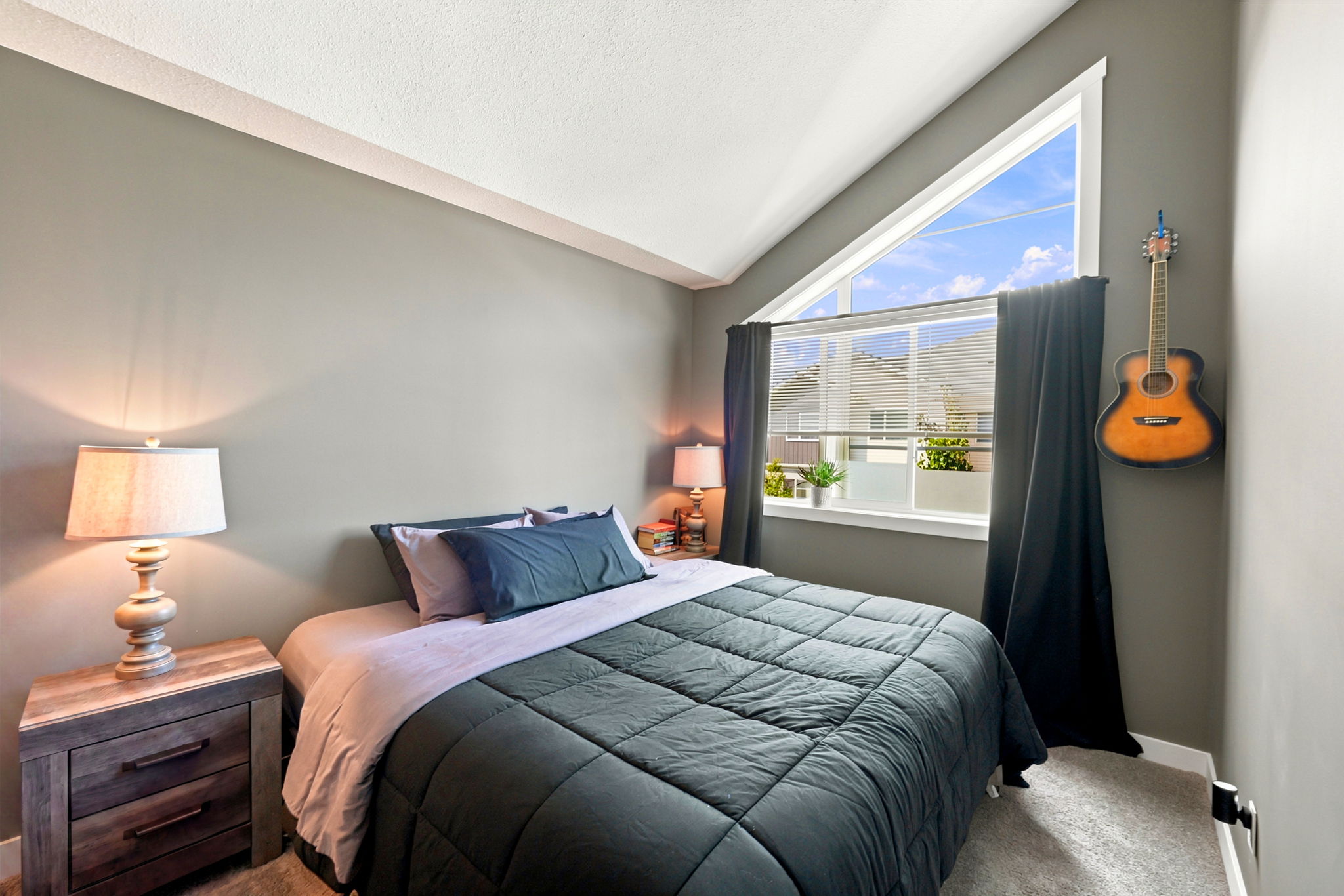  Photo 45