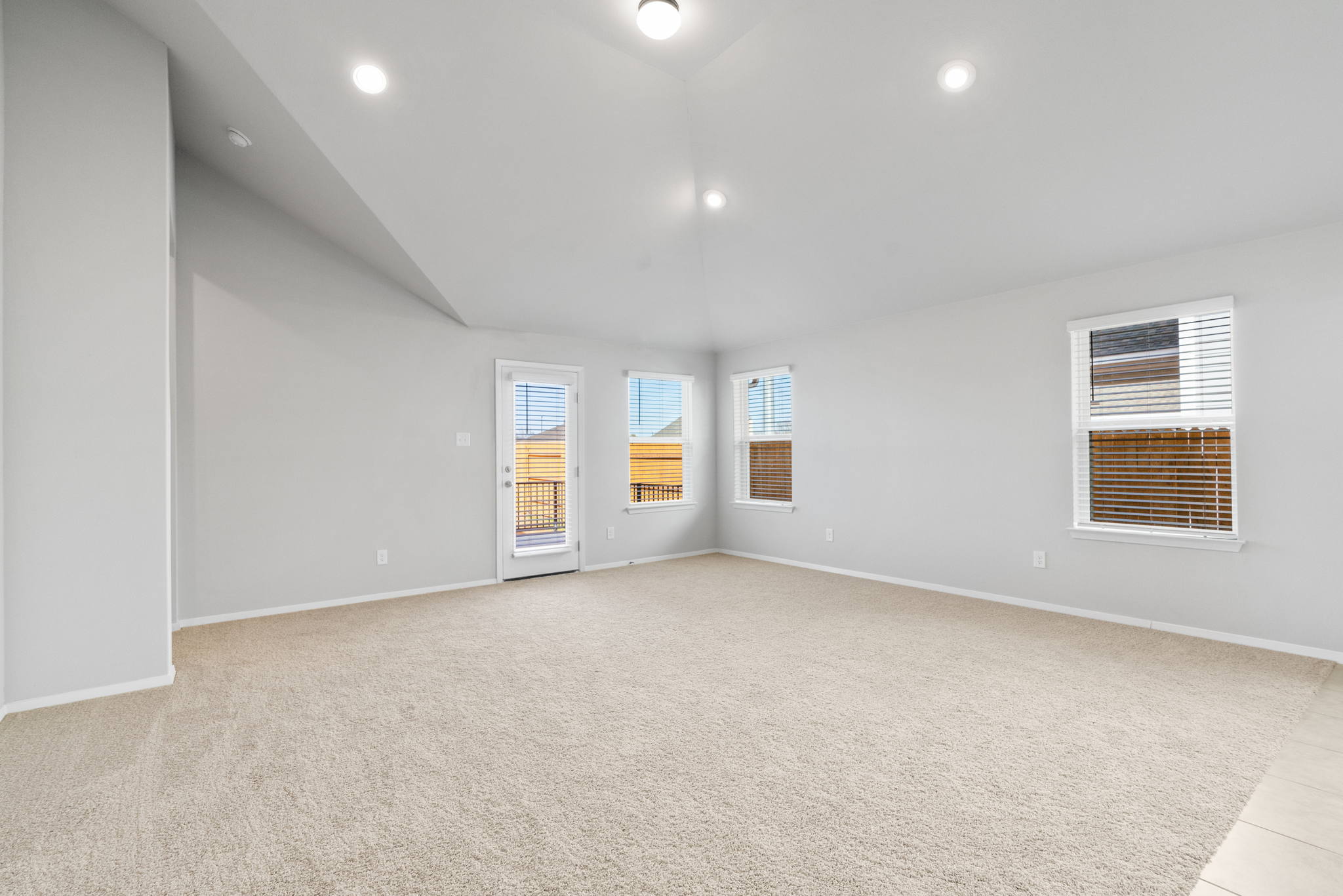 308 Rimrock Ct, Bastrop, TX 78602, USA Photo 12