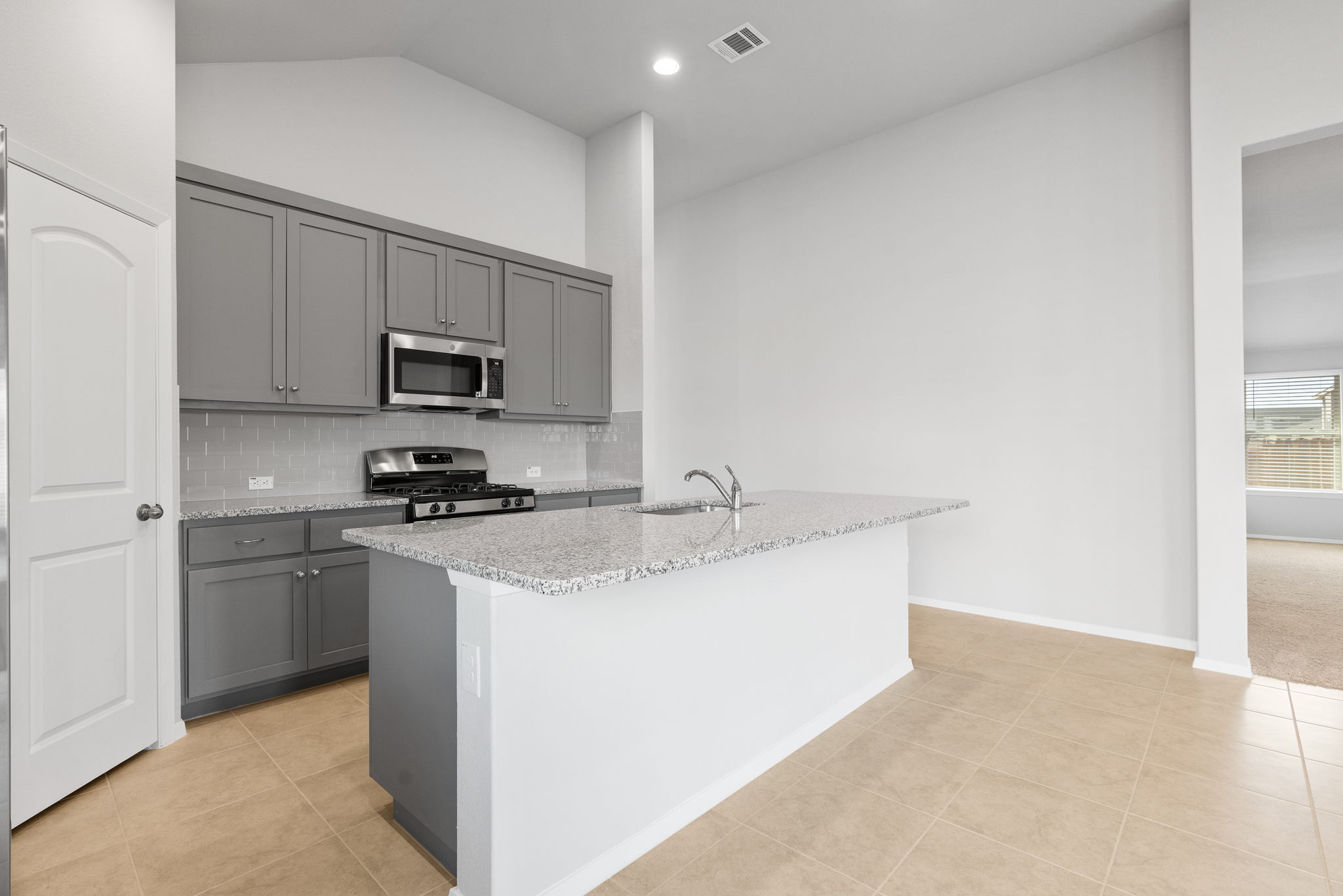 308 Rimrock Ct, Bastrop, TX 78602, USA Photo 8